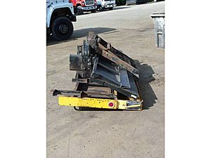 2000 Tommy Lift-Gate