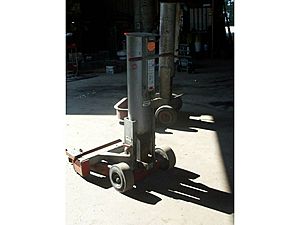 2000 Gray Mfgt Jack-Stands