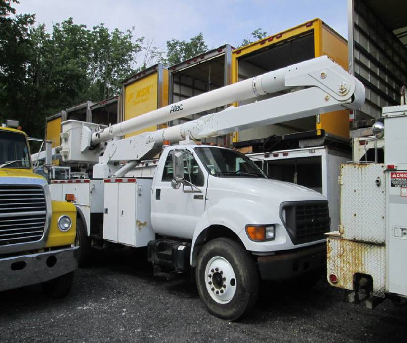 2000 Ford F750 (For Sale) | Bucket | #5177