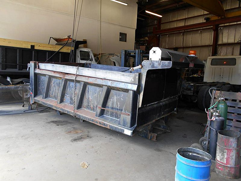 2000 Heil 13 FT dump box (For Sale) Dump Box 1174