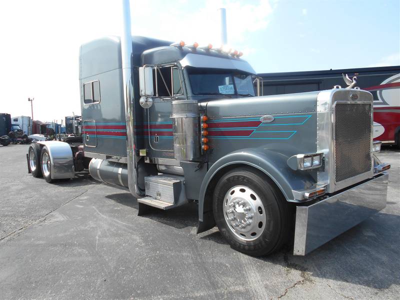 2004 Peterbilt 379 (For Sale) | 70