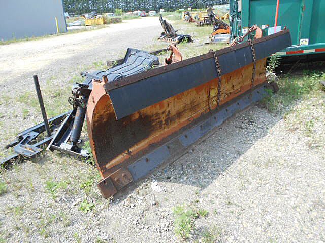 2004 Monroes Plows