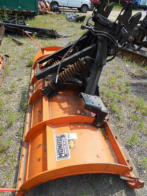 2004 Monroes Plows
